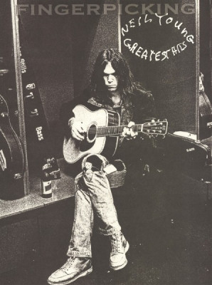 HL00700134 NEIL YOUNG GREATEST HITS FINGERPICKING GUITAR SERIES WITH...