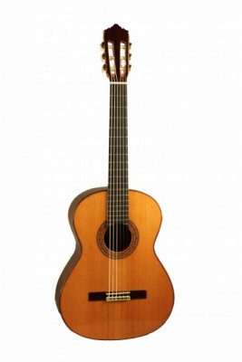 PEREZ 660 Cedar 4/4 классическая гитара