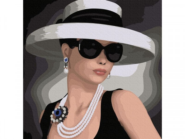 Картина по номерам 30х30 ЖЕНСТВЕННОСТЬ (19 цветов)